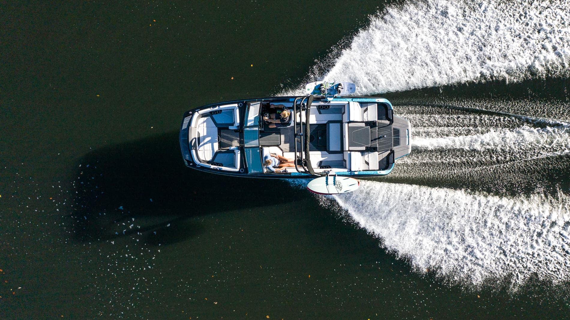 Wake. Ride. No Compromise - Heyday Wakeboats — image 12 of 12